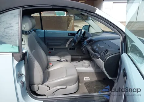 2005 Volkswagen New Beetle Gls z USA, uszkodzony, nr VIN 3VWCM31Y05M361835